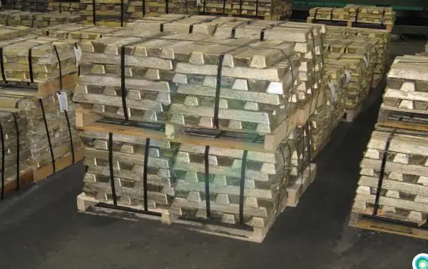 Чушка бронзовая